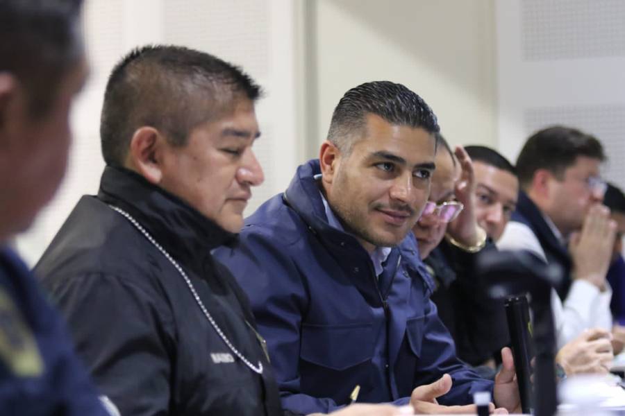 Omar García Harfuch “tira barrio con jóvenes” y los escucha