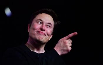Cuentas verificadas de Twitter fueron suspendidas por hacerse pasar por Elon Musk