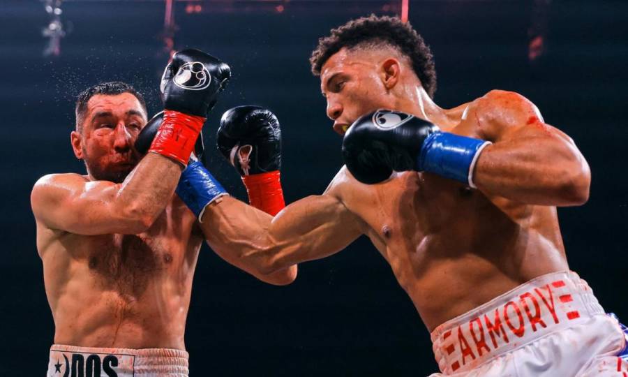 Canelo Álvarez ora por su Sparring, quien está en coma tras sufrir brutal nocaut