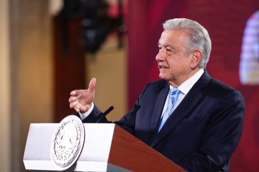INE sigue con altos sueldos porque están amparados
