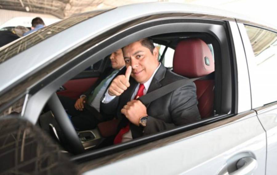 Asegura Ricardo Gallardo que BMW se instalará solamente en SLP