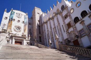 En puente festivo, 402 mil visitantes disfrutar&aacute;n de eventos internacionales y atractivos tur&iacute;sticos de Guanajuato