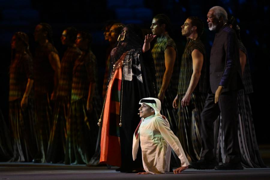 &Eacute;l es Ghanim Al Muftah, joven empresario que interactu&oacute; con Morgan Freeman en inauguraci&oacute;n del Mundial de Qatar