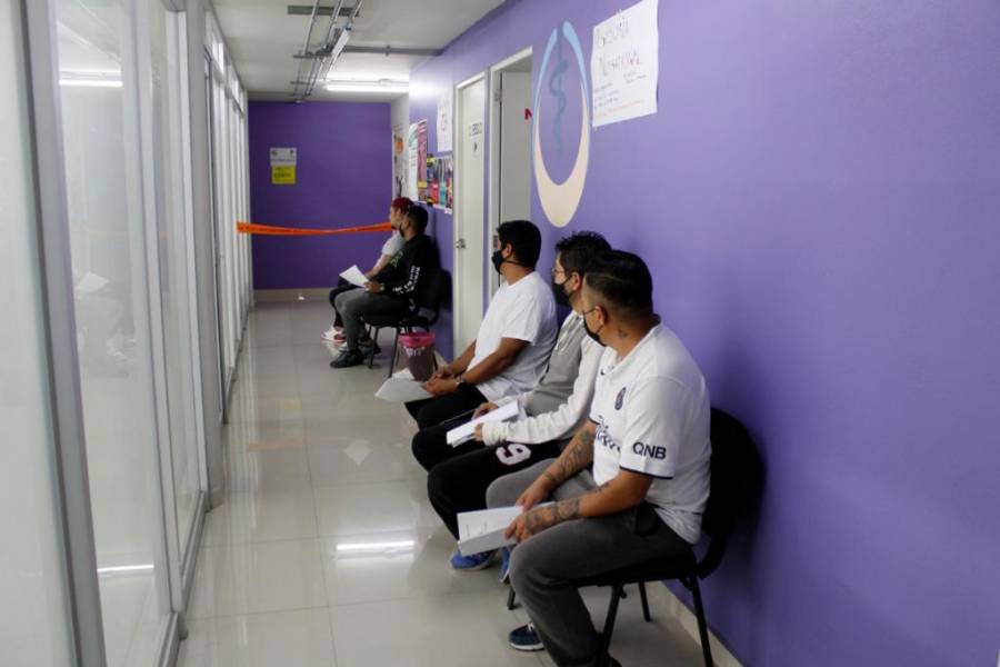 Realiza SEDESA más de 3 mil vasectomías sin bisturí gratuitas en 14 módulos de Centros de Salud este año