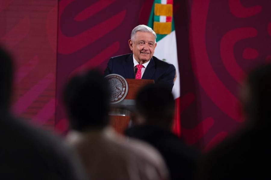 Marcha no es por reforma electoral, sino por acabar oligarquía: AMLO