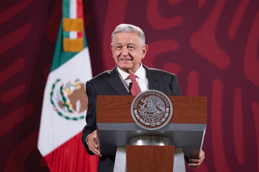 AMLO se compromete a evitar impunidad en casos de violencia a las mujeres