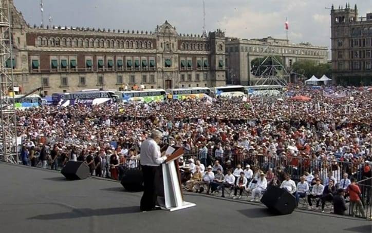 AMLO dedica su evento de informe de gobierno a precursores de transformación