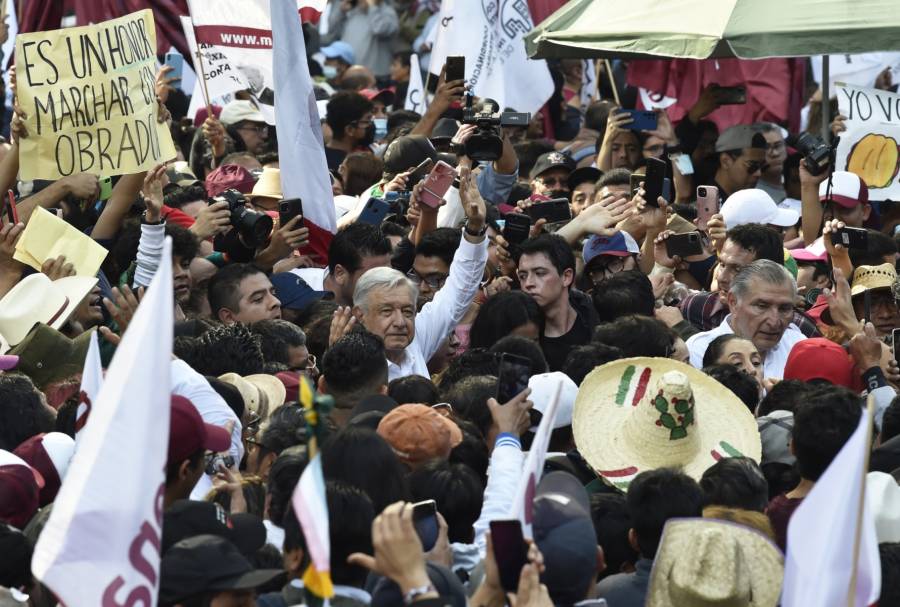 AMLO resalta buena relación con magisterio