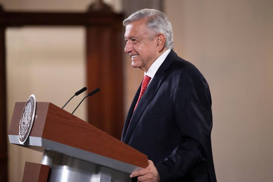 Ya no se debe dar concesiones de agua con fines industriales, dice AMLO