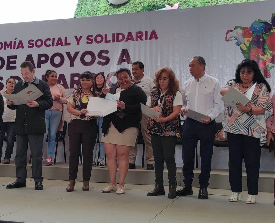 Con apoyos económicos, Iztapalapa rescata negocios de barrio tras efectos de la pandemia: Clara Brugada