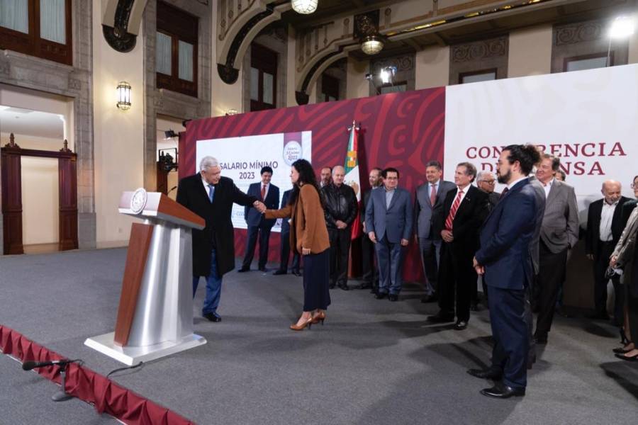 En 2023 subirá SM un 20%, y se recuperará en un 90% nivel adquisitivo