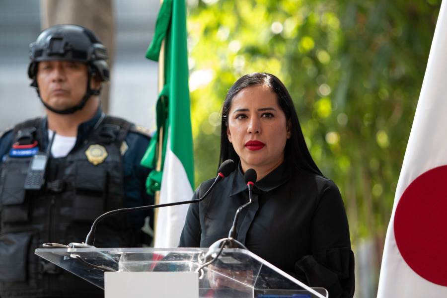 Tras marcha de AMLO, Sandra Cuevas presenta denuncia por uso de recursos públicos