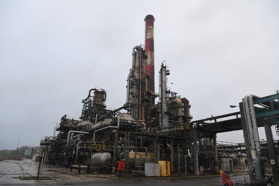 OPEP+ mantiene niveles de producción de petróleo en un contexto inestable