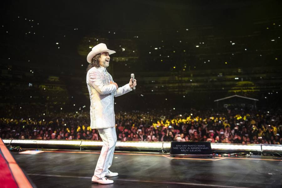 Los Bukis hacen vibrar el Estadio Azteca en gira del reencuentro