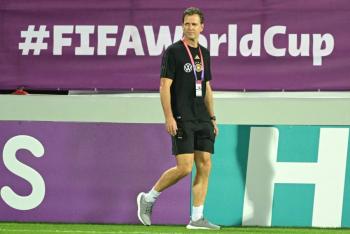 Bierhoff abandona a la Mannschaft tras el fiasco en Qatar 2022