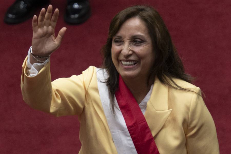 Dina Boluarte, la primera mujer presidenta de Perú