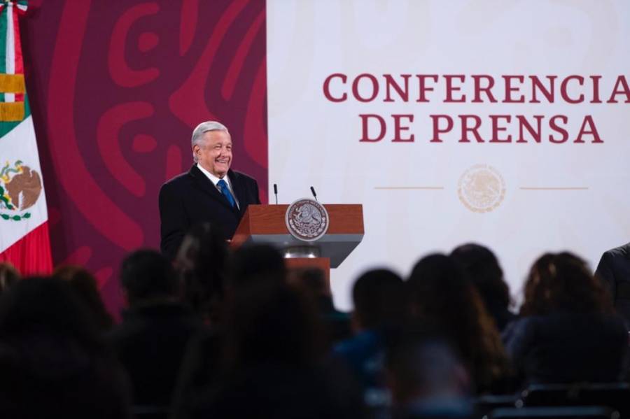 AMLO retrasa reconocimiento de Dina Boluarte, como presidenta de Perú