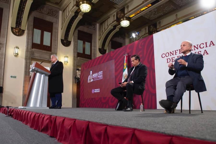 AMLO abre posibilidad de retirar y suplir Plan B