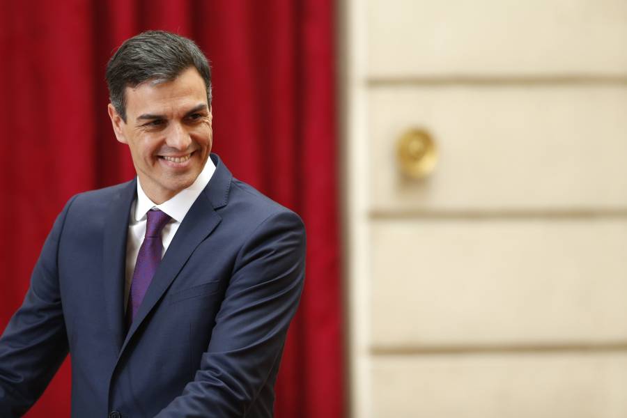 España se congratula por 