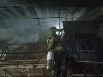 Reportan incendio en el Mercado de Jamaica, alcaldía Venustiano Carranza