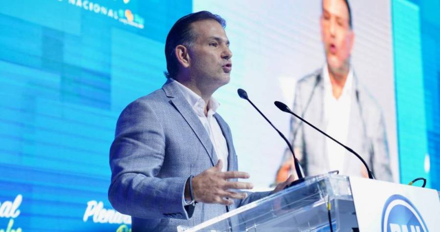 FGJ-CDMX solicita ficha roja a Interpol contra Christian Von Roehrich