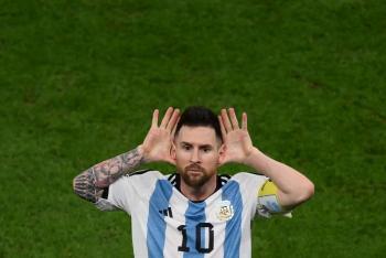 Messi dedic&oacute; su gol a Van Gaal: 