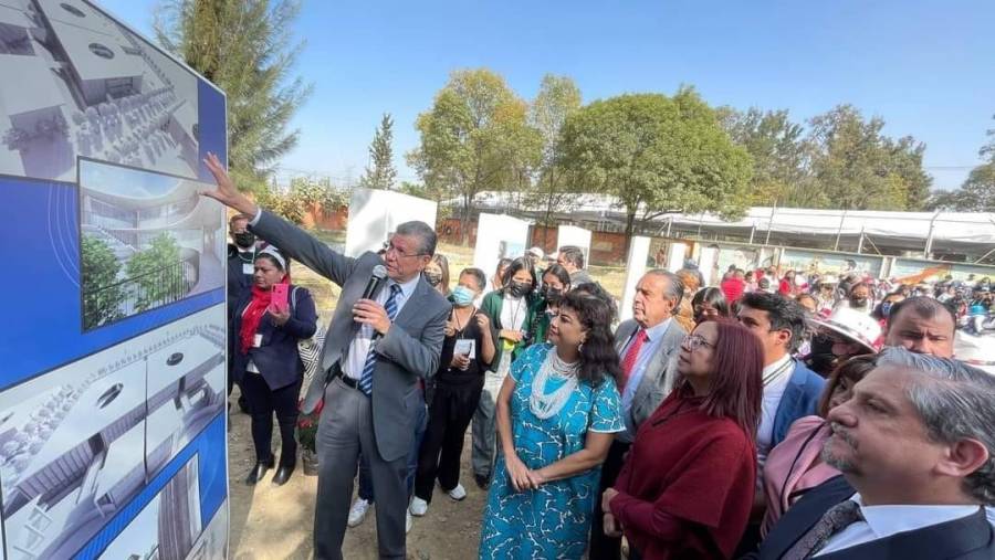 Iztapalapa busca construir modelo educativo de vanguardia en Santa María Aztahuacan: Clara Brugada