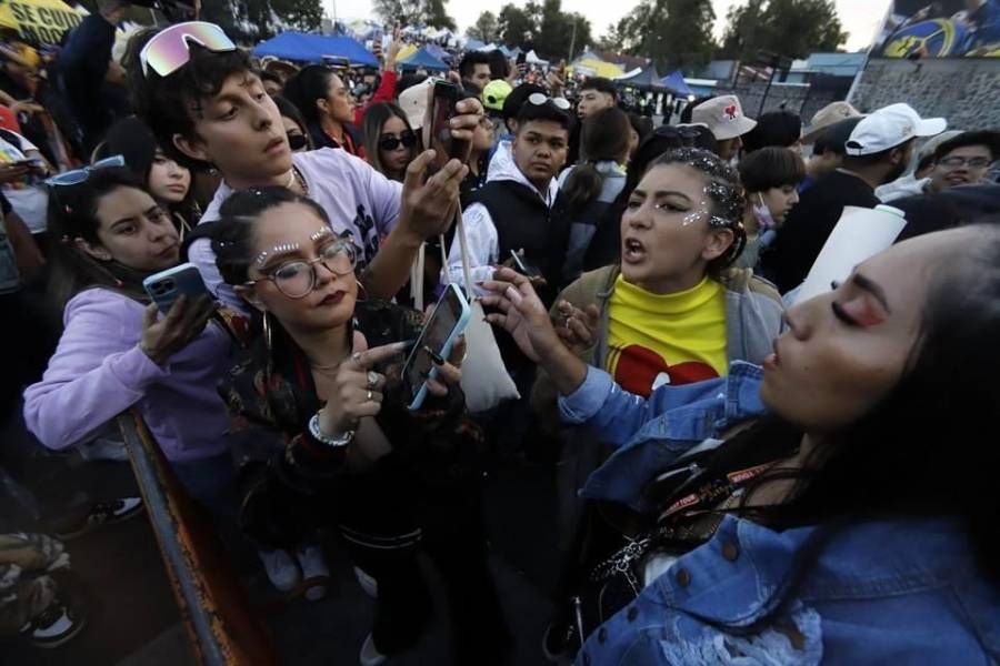 Estadio Azteca confirmó que hubo falsificación de boletos en concierto de Bad Bunny