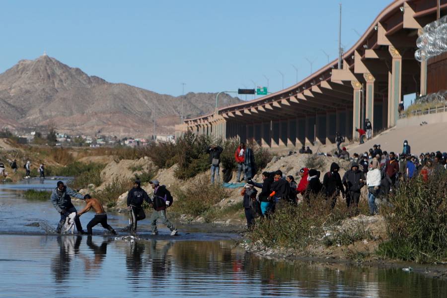 EEUU insiste en que expulsará a migrantes cuando se levante norma sanitaria