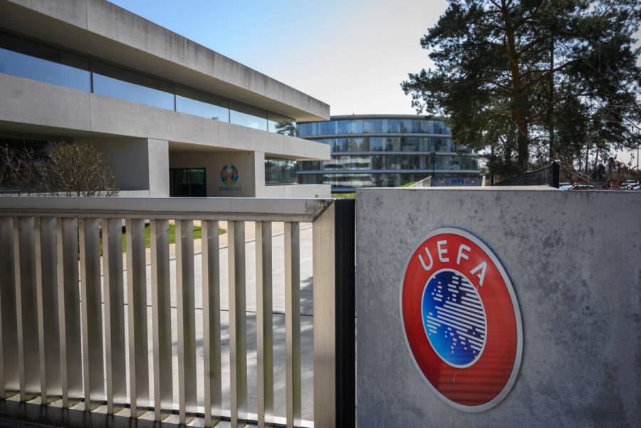 La UEFA se lleva el primer asalto en la batalla judicial por la Superliga