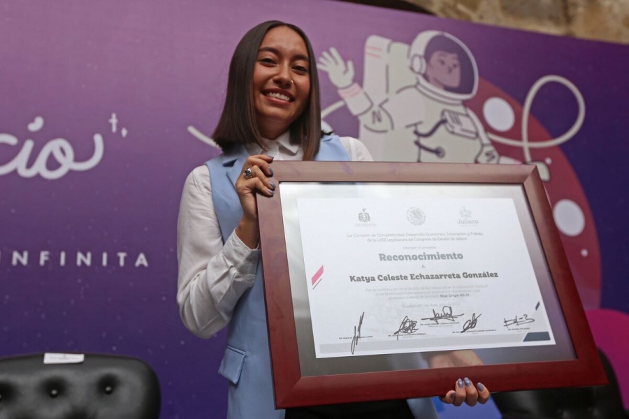 Katya Echazarreta y Morena buscan impulsar desarrollo de tecnología espacial mexicana