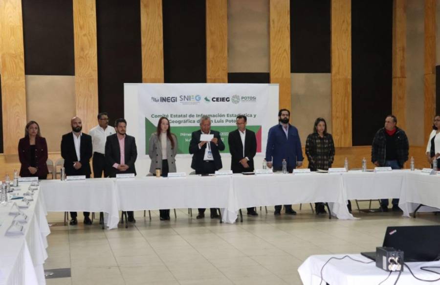 Se instala el comité estatal de información estadistica y geografica coordinado por SEFIN