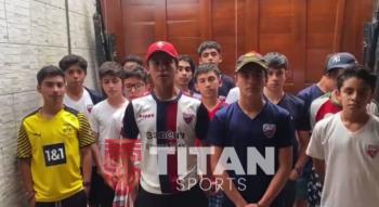 Promete embajador de M&eacute;xico regreso de los ni&ntilde;os futbolistas este lunes