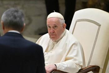 Papa Francisco firm&oacute; una carta de renuncia por si le falla la salud