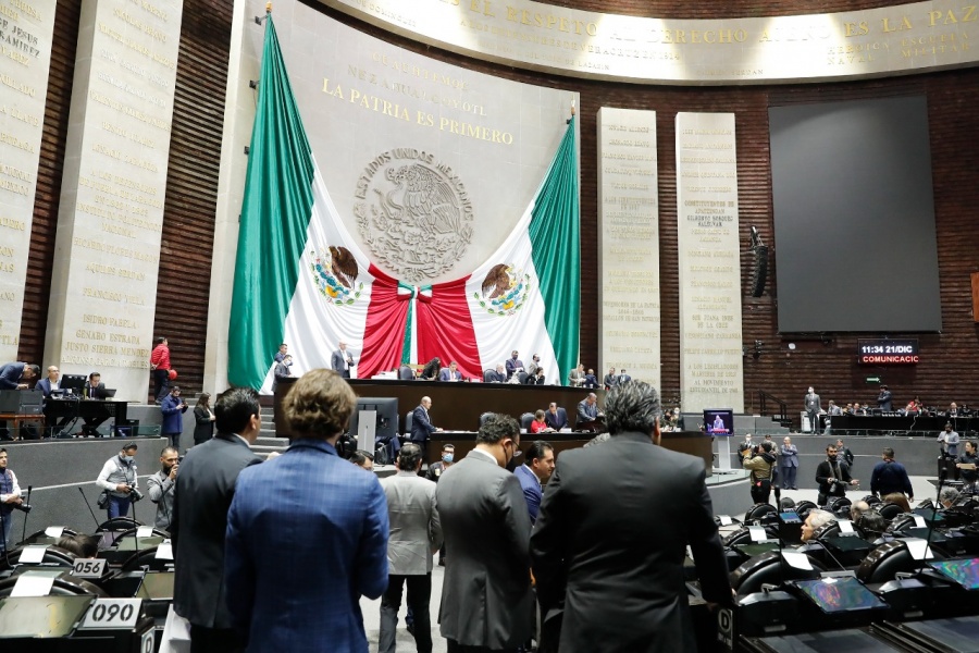 Legisladores rechazan discutir nombramiento de Joaquín González con embajador en Canadá