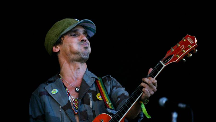 Durante gobierno de Calder&oacute;n Manu Chao fue nombrado una persona 'non grata' en M&eacute;xico; gracias a 4T podr&iacute;a regresar al pa&iacute;s