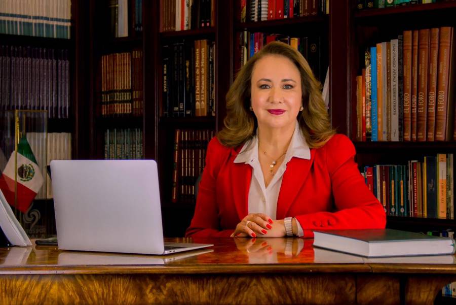 Yasmín Esquivel podría separarse de la SCJN tras presunto plagio de tesis