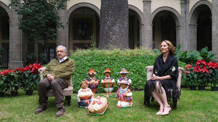 AMLO y Beatriz Gutiérrez Muller desean feliz Navidad a todos los mexicanos