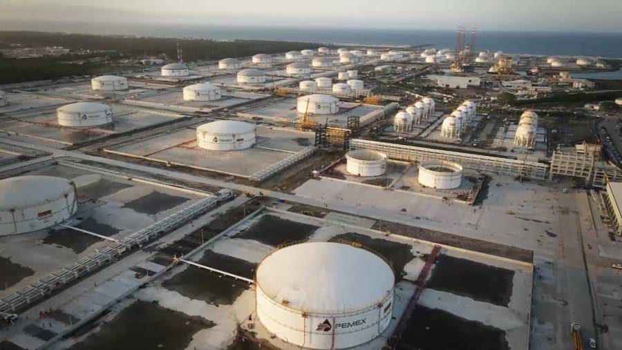 AMLO afirma que Dos Bocas procesará hasta 170 mil barriles a partir de julio