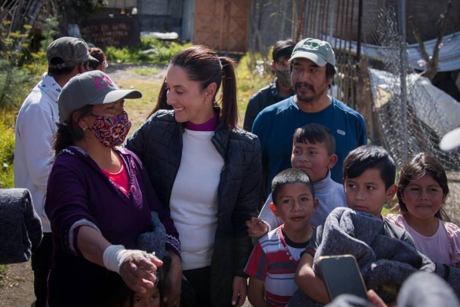 Sheinbaum despide el año con visita a Xochimilco