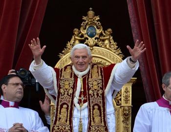 Las reacciones a la muerte del papa em&eacute;rito Benedicto XVI
