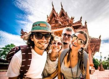 Centenialls y Millennials, generaciones que m&aacute;s viajar&aacute;n en 2023
