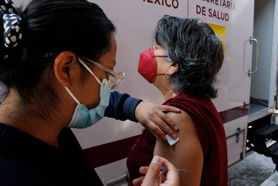 Supera CDMX meta de vacunación contra la influenza