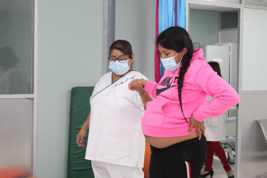 IMSS promueve atenci&oacute;n amigable antes, durante y despu&eacute;s del embarazo con el Modelo de Atenci&oacute;n Materna Integral