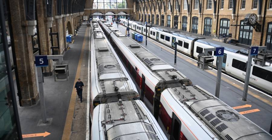 En Reino Unido ferrocarrileros suman cuatro jornadas en huelga