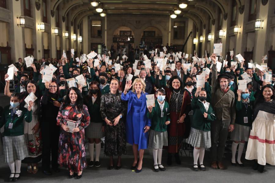 Beatriz Gutiérrez Muller y Jill Biden encabezaron actividades culturales