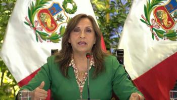 Fiscal&iacute;a de Per&uacute; investiga por genocidio a Dina Boluarte por muertos en protestas