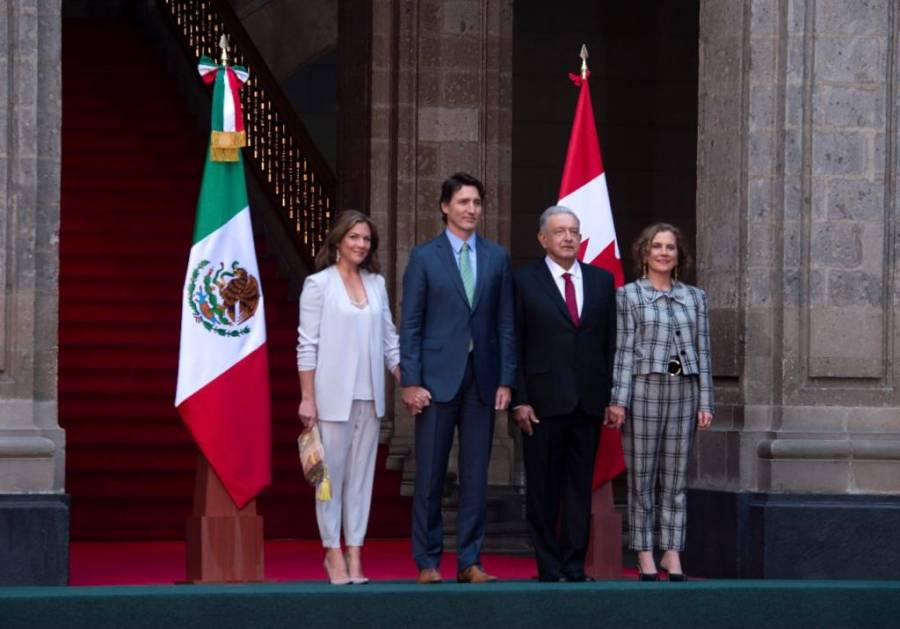 AMLO se compromete con Trudeau a recibir a empresas canadienses inconformes con su política
