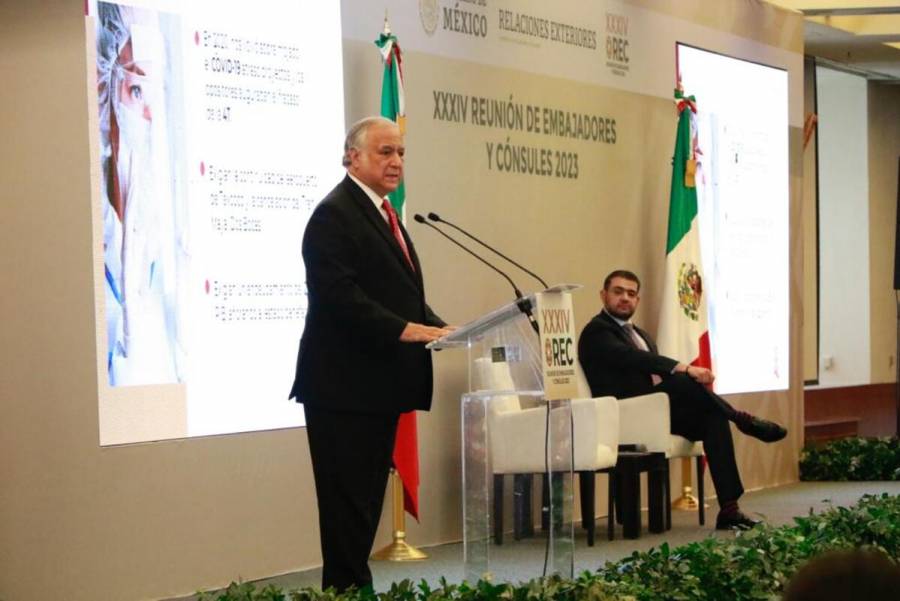 Embajadores y cónsules, claves de la recuperación del turismo en México: Miguel Torruco