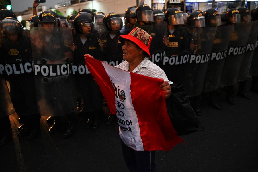 Lima se suma a protestas en Perú para reclamar renuncia de presidenta Boluarte